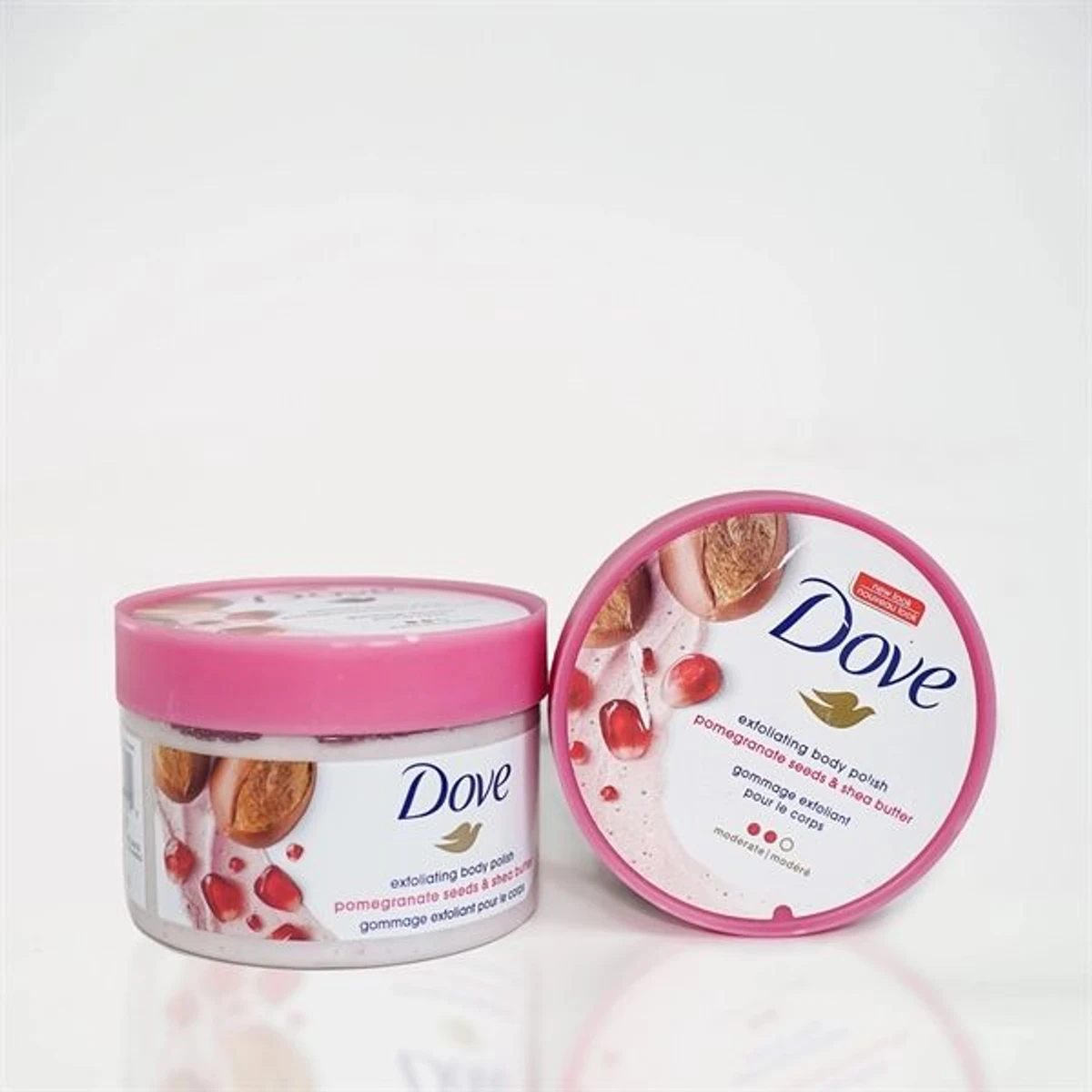 Dove Exfoliating Pomegranate Seeds & Shea Butter Scent Body Scrub (225ml)