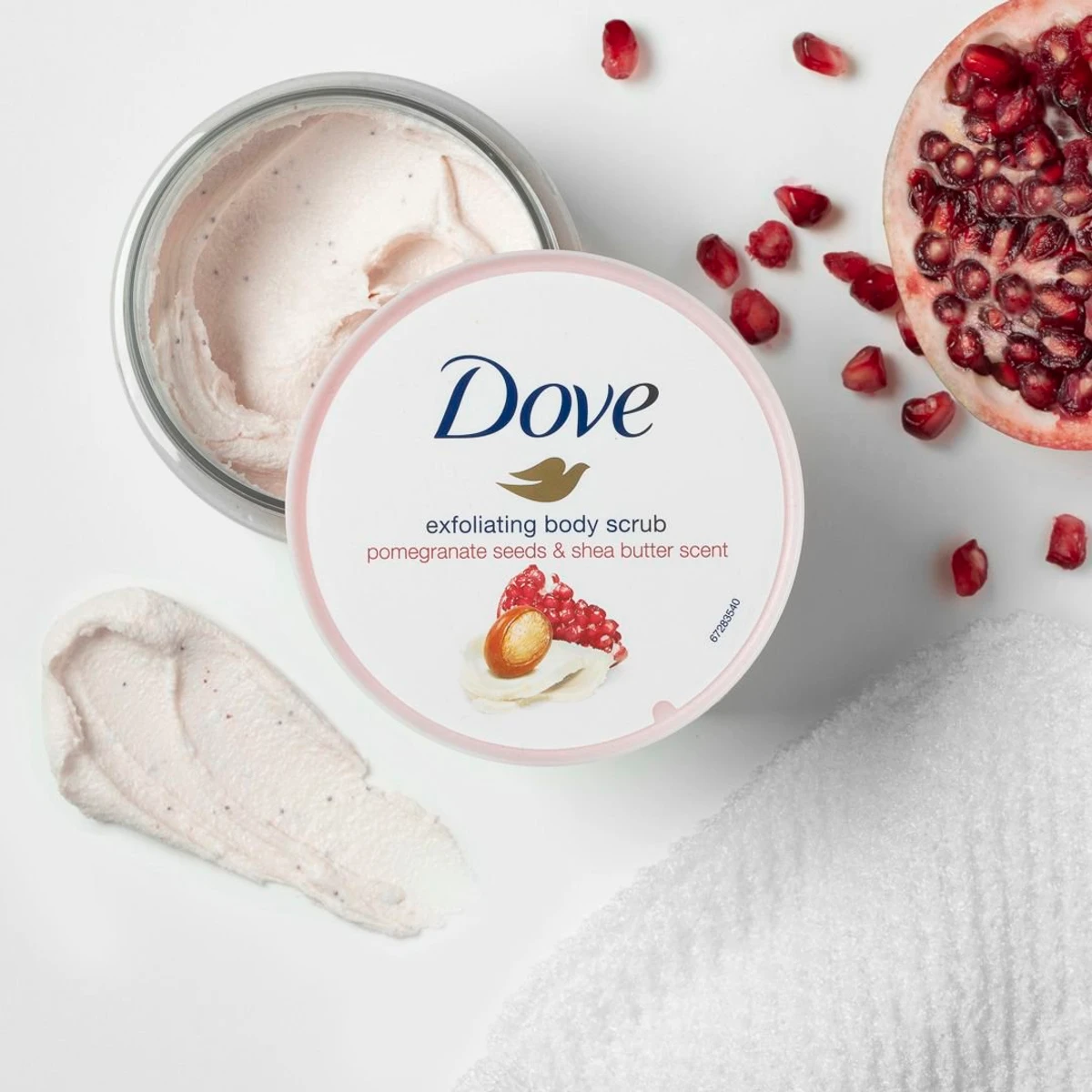 Dove Exfoliating Pomegranate Seeds & Shea Butter Scent Body Scrub (225ml) - Image 3